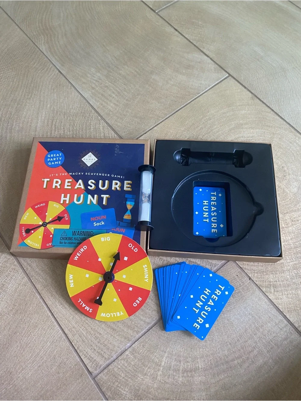 Treasure Hunt Party Game - Brand New!